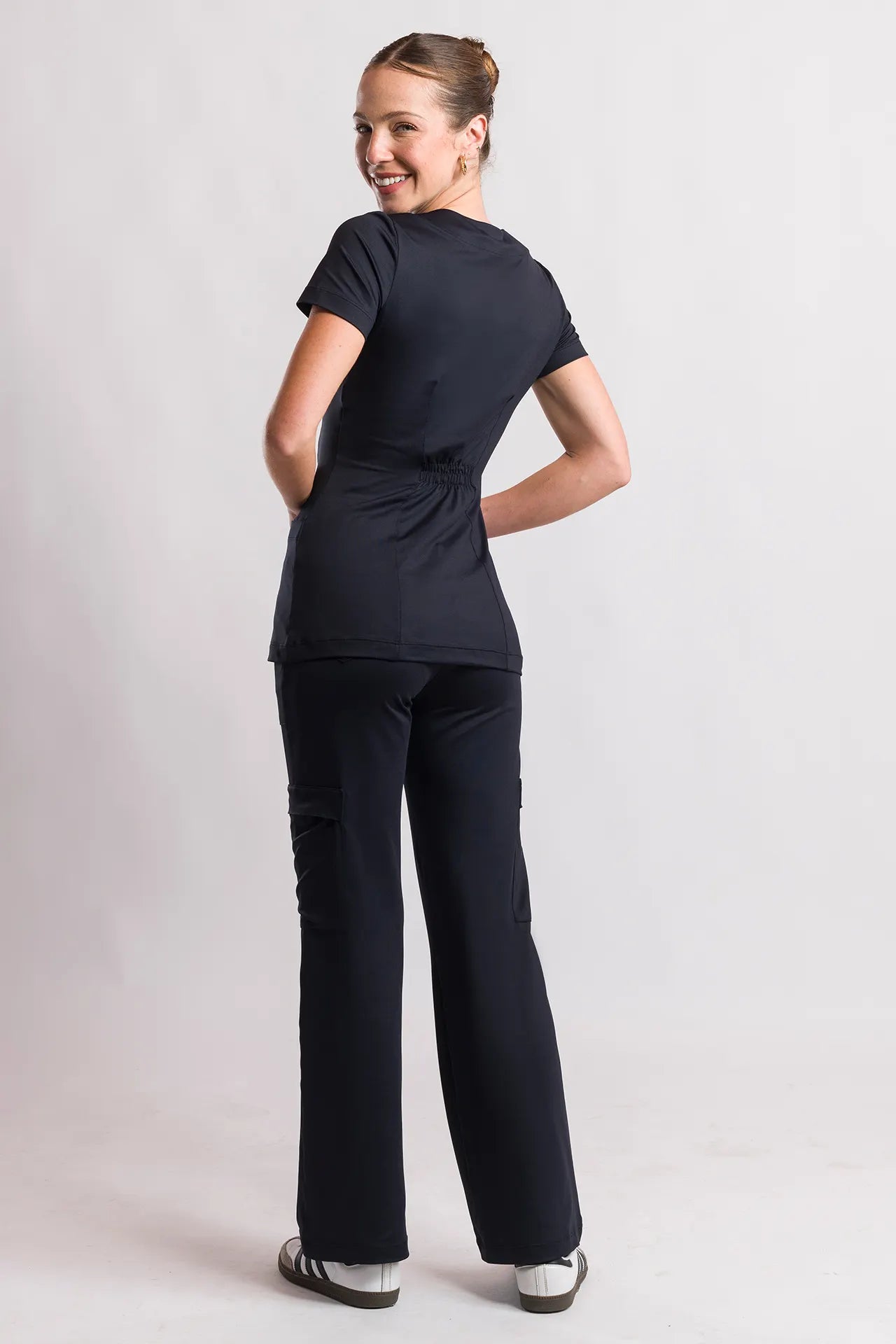 Women’s Scrub Coach Black