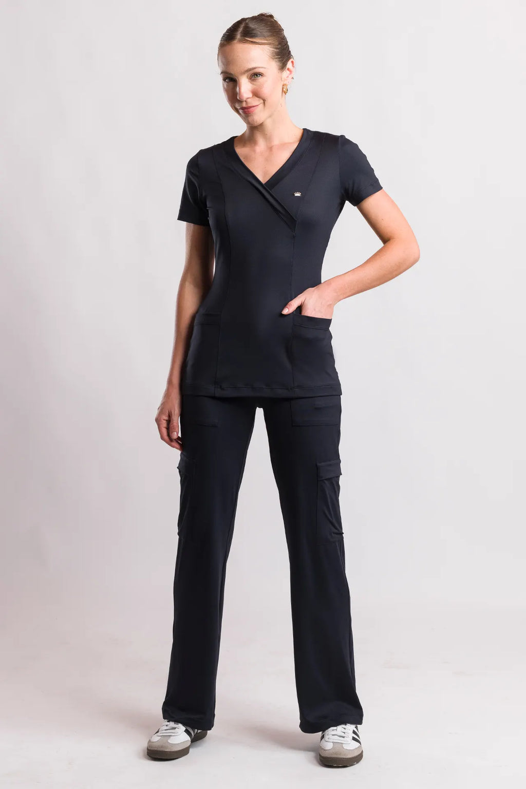 Women’s Scrub Coach Black